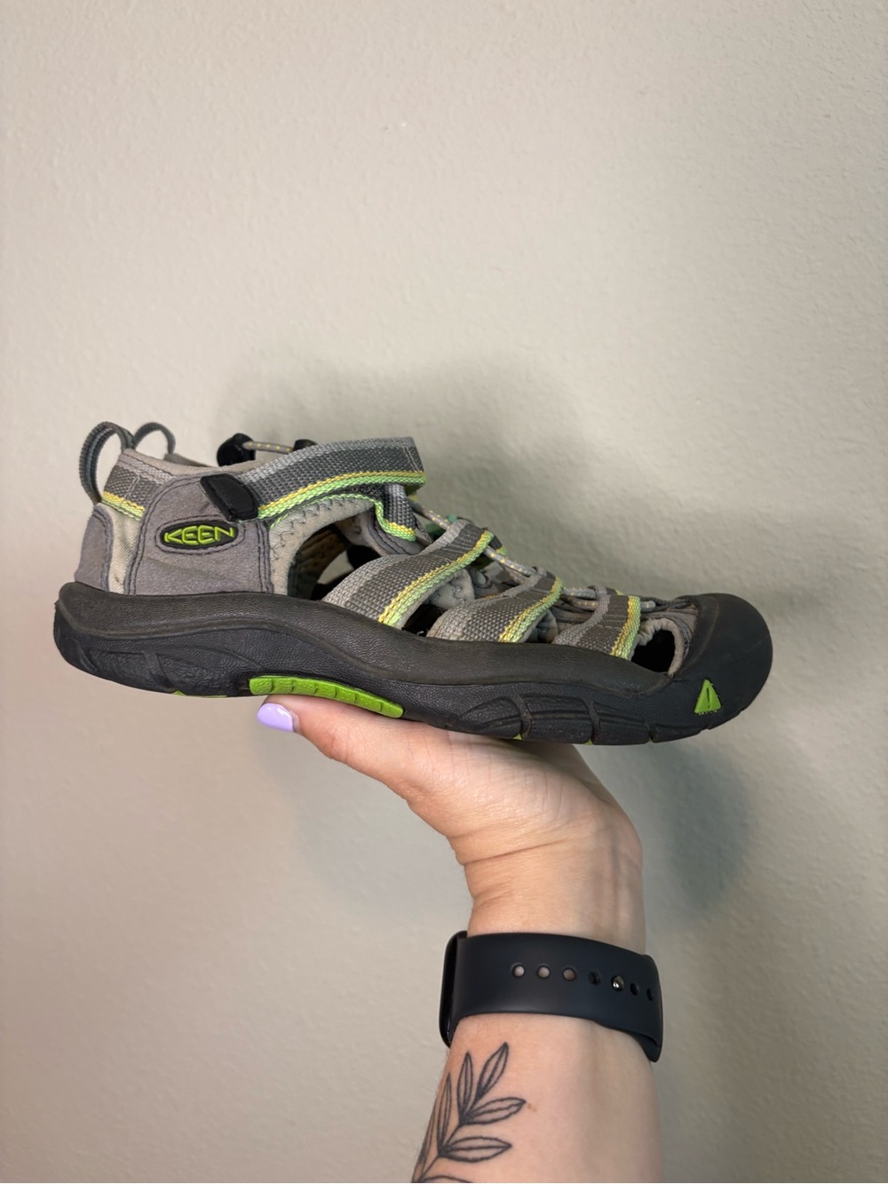 Keen Kids Gray and Lime Sport Sandals - Picture 2 of 4